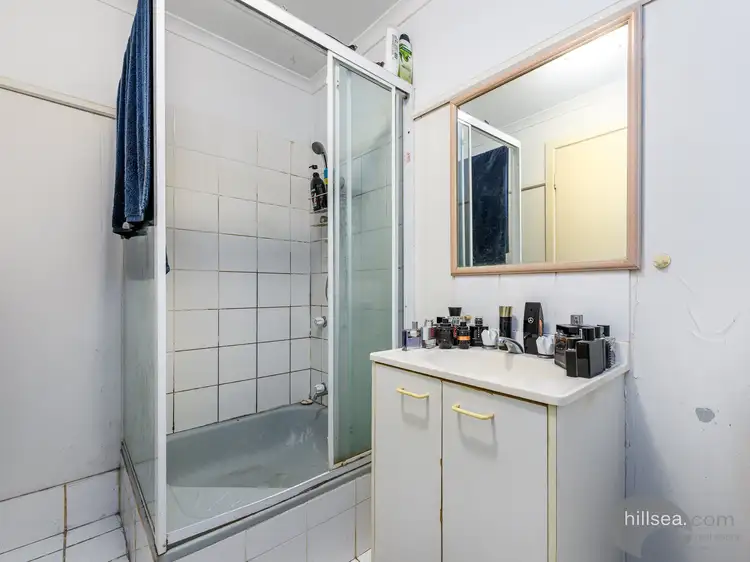 Seventh view of Homely unit listing, 3/24 Darrambal Street, Chevron Island QLD 4217