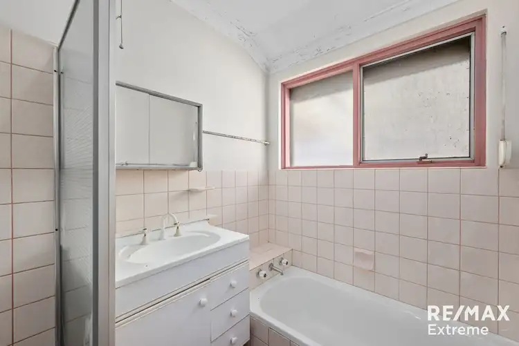 Seventh view of Homely house listing, 17 Banksia Road, Camillo WA 6111