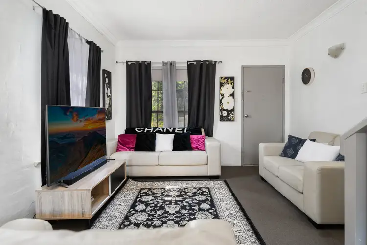 Third view of Homely apartment listing, 1/96 Lambert Street, Bathurst NSW 2795