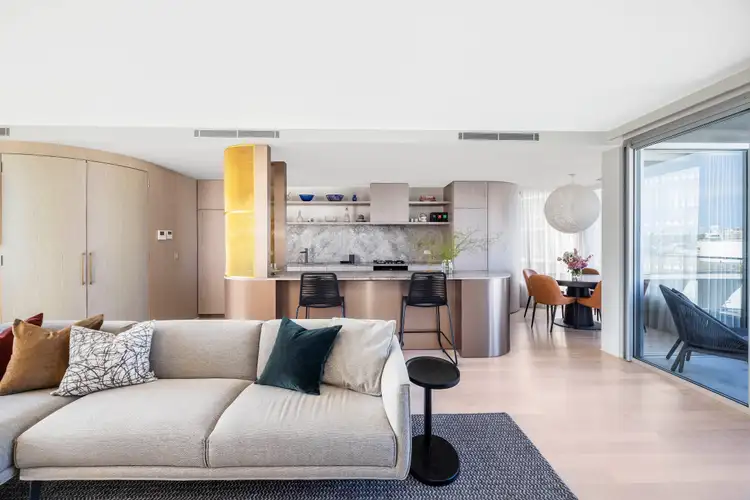 Third view of Homely apartment listing, 71/6 Greenknowe Avenue, Elizabeth Bay NSW 2011