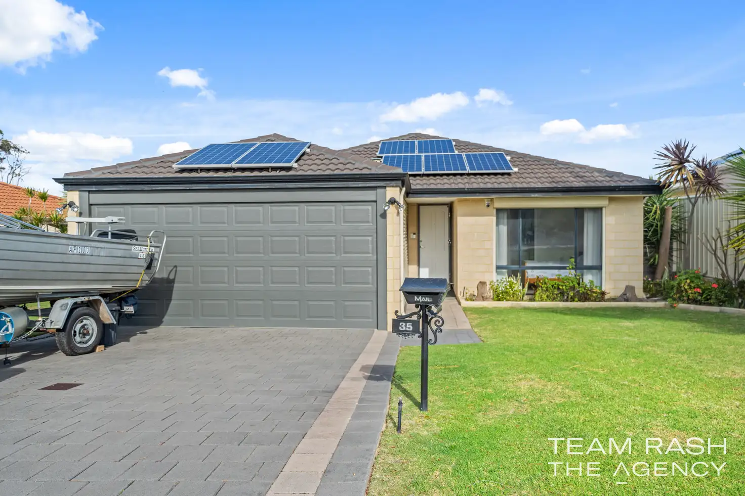 Main view of Homely house listing, 35 Reseda Elbow, Banksia Grove WA 6031