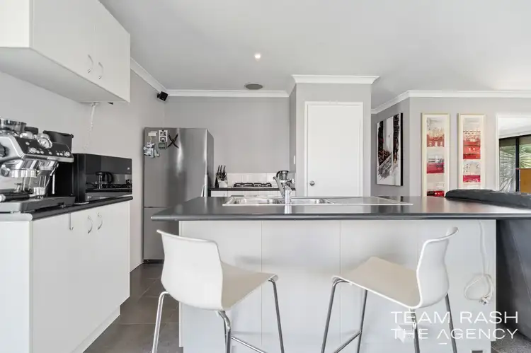 Sixth view of Homely house listing, 35 Reseda Elbow, Banksia Grove WA 6031
