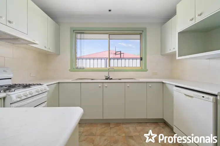 Sixth view of Homely house listing, 10 Mcgill Close, Kelso NSW 2795