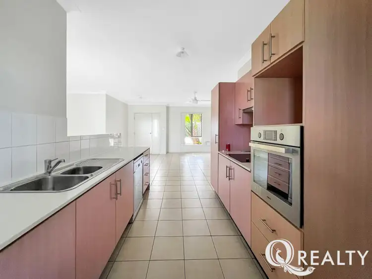 6 Figtree Court, Yamanto QLD 4305