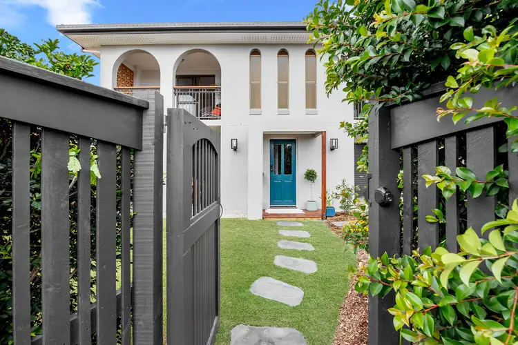 7 Moonbi Street, Scarness QLD 4655