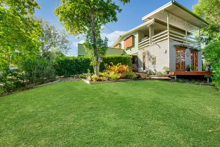 32 Mars Crescent, Telina QLD 4680