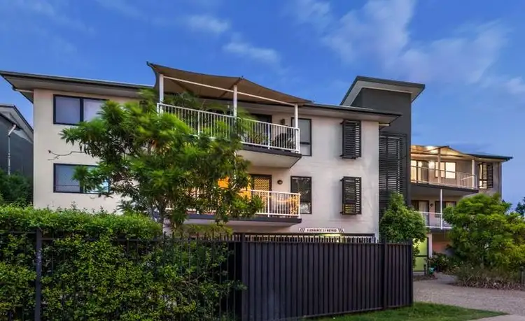 Main view of Homely unit listing, 8/147-151 Riding Road, Hawthorne QLD 4171