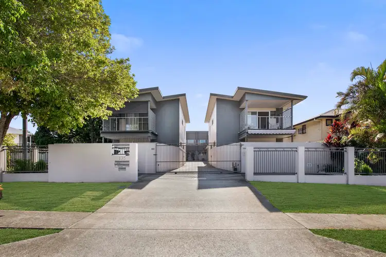2/135-137 Turner Street, Scarborough QLD 4020