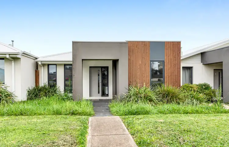 Third view of Homely house listing, 137B Wheelers Park Drive, Cranbourne North VIC 3977