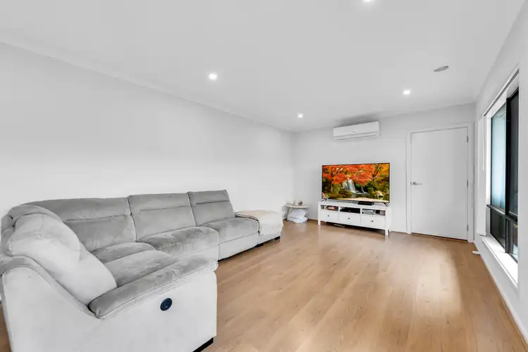 Fourth view of Homely house listing, 137B Wheelers Park Drive, Cranbourne North VIC 3977