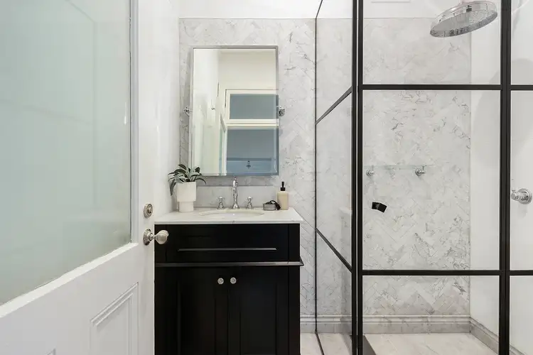 Sixth view of Homely apartment listing, 56B Gloucester Street, Sydney NSW 2000