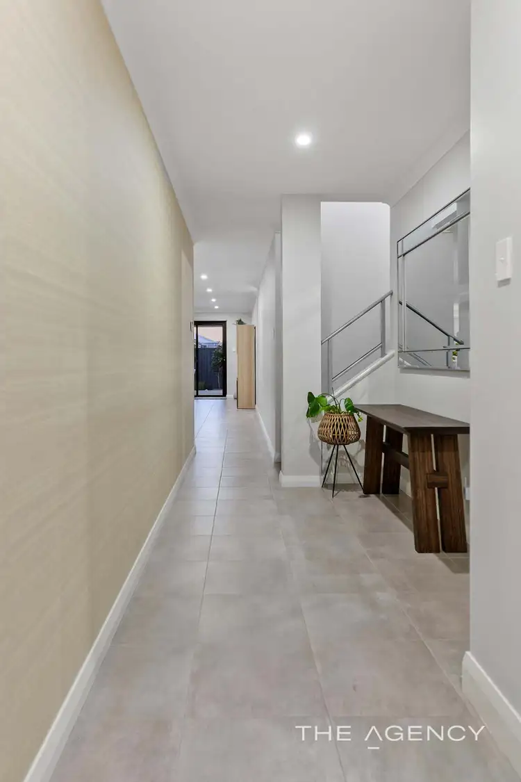 Second view of Homely house listing, 25 Citrine Street, Treeby WA 6164