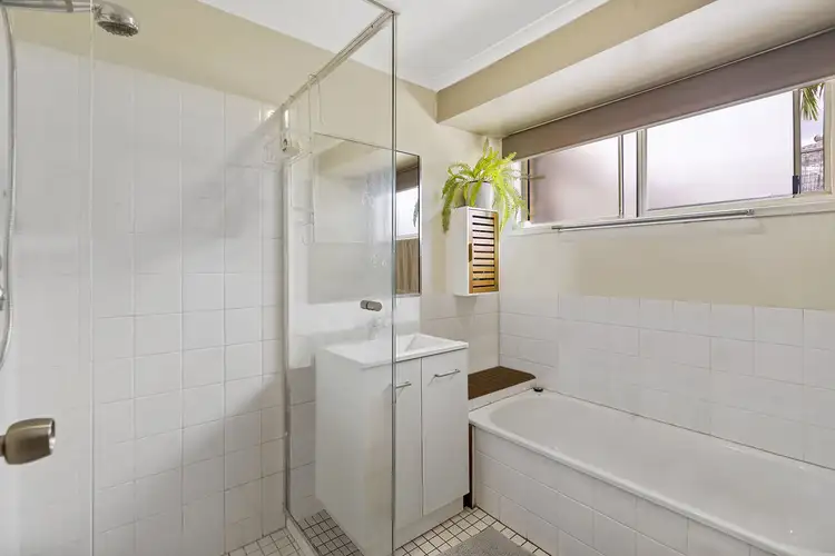 Sixth view of Homely semi-detached listing, 1/19 Chaplin Crescent, Oxenford QLD 4210