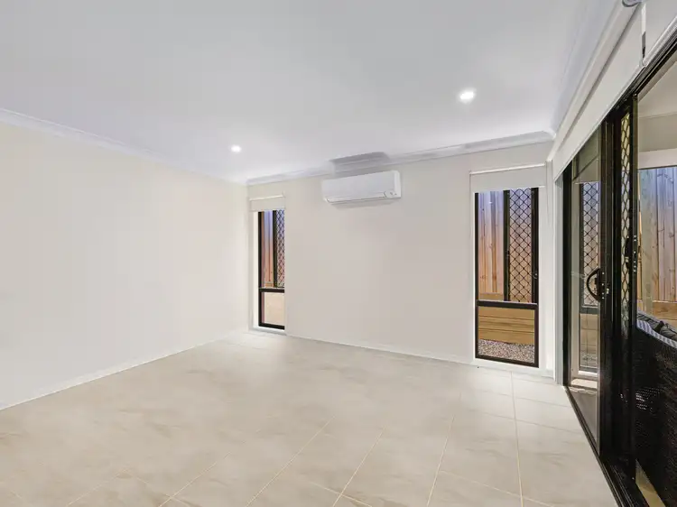 Sixth view of Homely house listing, 7 Pintail Circuit, Deebing Heights QLD 4306