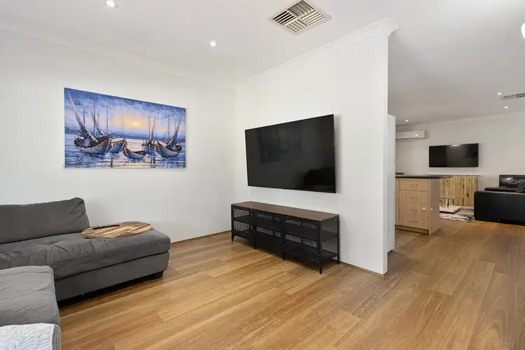 Fourth view of Homely house listing, 16 Jakovich Circuit, Atwell WA 6164