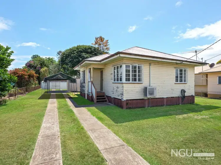 8 Adam Street, One Mile QLD 4305
