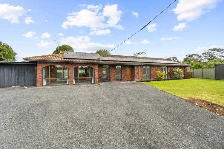 17 Janice Way, Sale VIC 3850