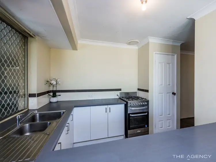 Second view of Homely house listing, 3 Day Place, Heathridge WA 6027