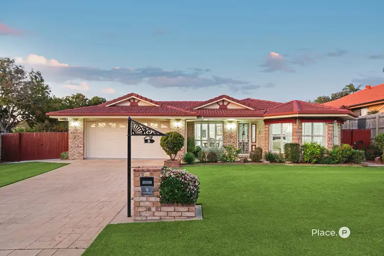9 Glenfield Street, Parkinson QLD 4115
