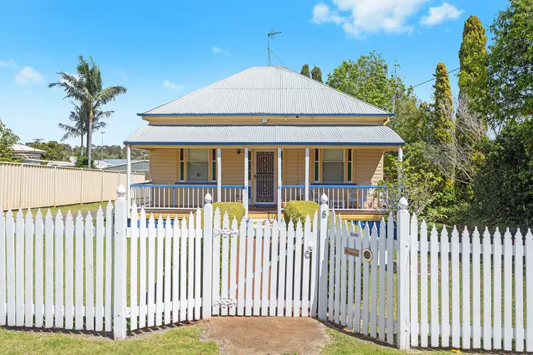 5 Allom Street, South Toowoomba QLD 4350