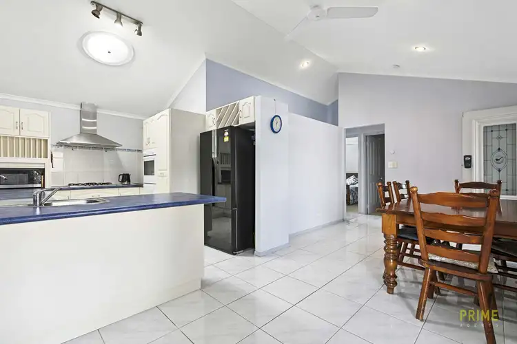 Fifth view of Homely house listing, 2 Aqualine Drive, Point Vernon QLD 4655