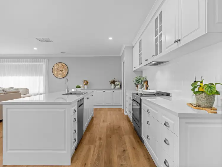 Fifth view of Homely house listing, 27 Liddell Drive, Wangaratta VIC 3677