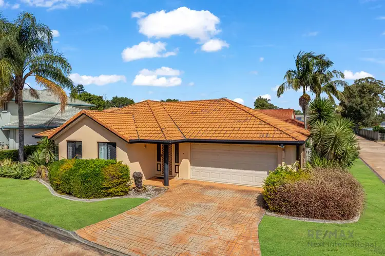 Main view of Homely villa listing, 4/76 Symons Road, Sunnybank Hills QLD 4109