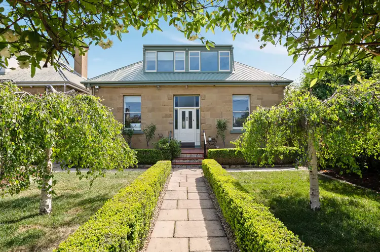 19 Pitt Street, North Hobart TAS 7000