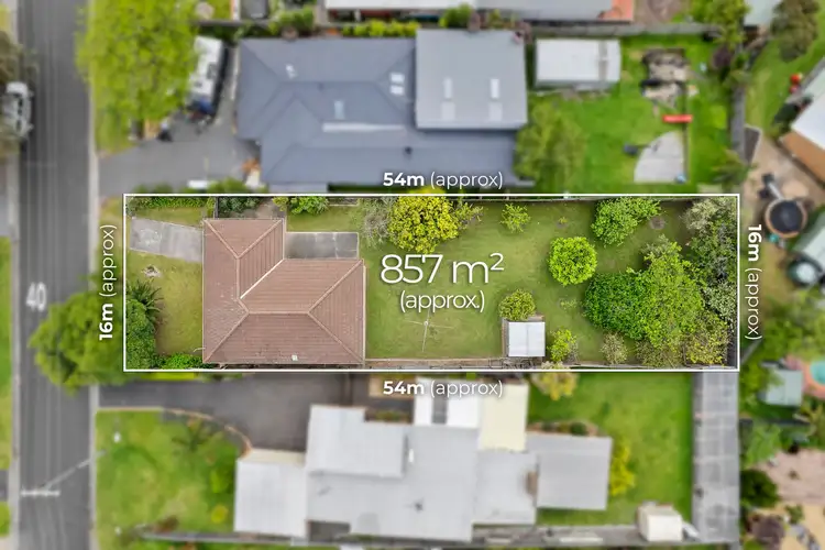71 Leon Avenue, Rosebud VIC 3939