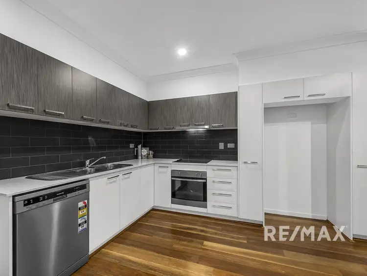 Second view of Homely townhouse listing, 1/40 Booligal Street, Carina QLD 4152