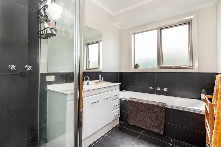 Fifth view of Homely townhouse listing, 23B Duke Avenue, Hamilton VIC 3300