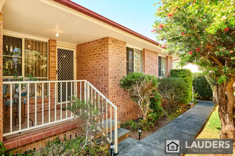 2/23 Smith Street, Old Bar NSW 2430