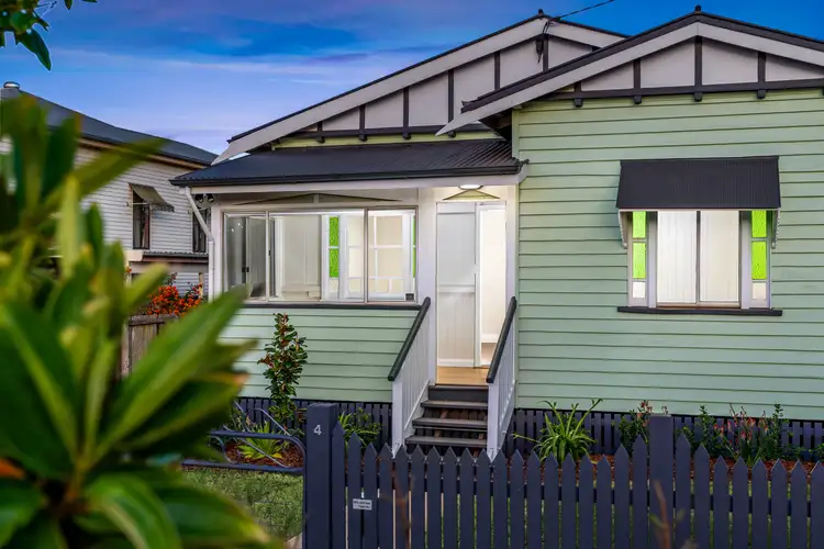 4 Waratah Street, Newtown QLD 4350