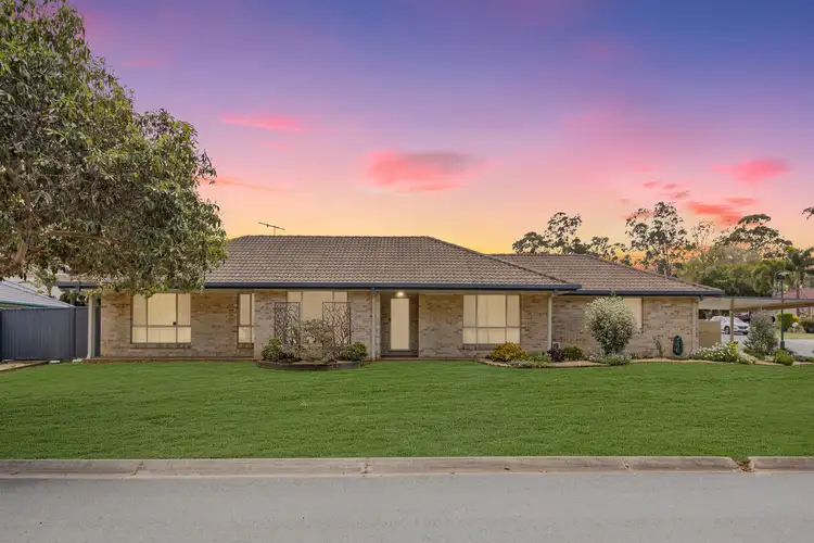 1 Mirrigan Court, Petrie QLD 4502