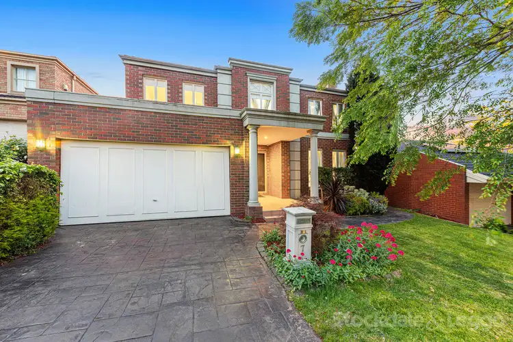 7 Robin Court, Doncaster VIC 3108