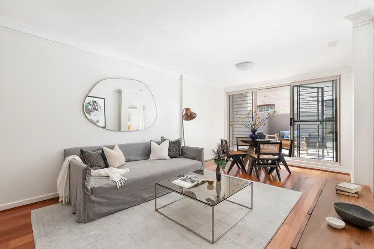 Third view of Homely apartment listing, 3/118 Crown Street, Darlinghurst NSW 2010