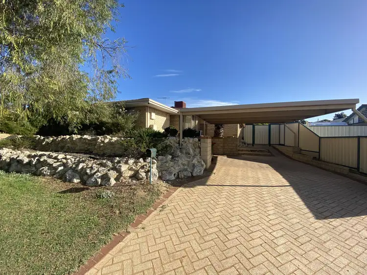 10 Newcap Place, Merriwa WA 6030