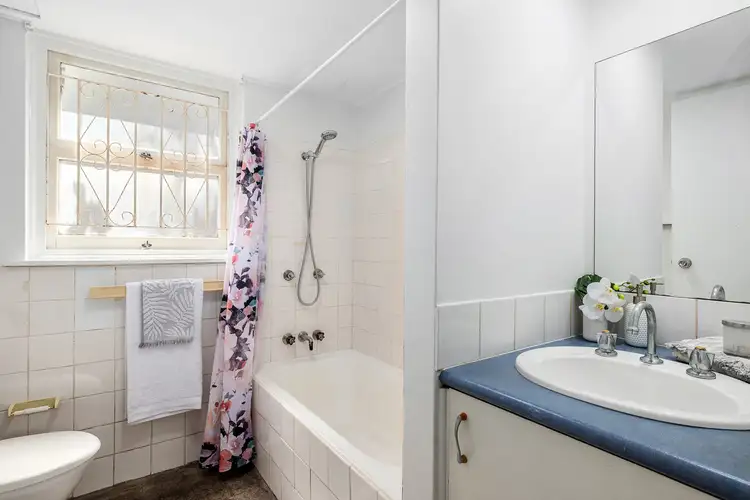 Sixth view of Homely unit listing, 1/598 Sandgate Road, Clayfield QLD 4011