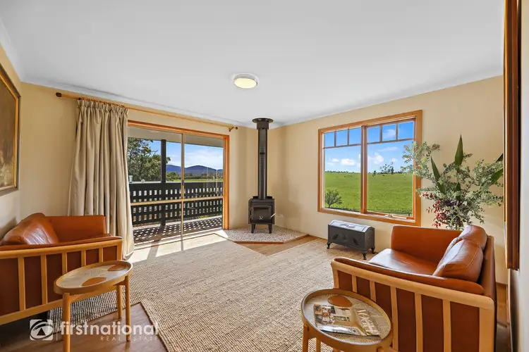 Sixth view of Homely house listing, 2 Tanjil Court, Willow Grove VIC 3825