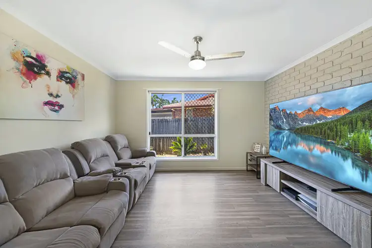 Second view of Homely house listing, 7 Ernies Court, Avoca QLD 4670