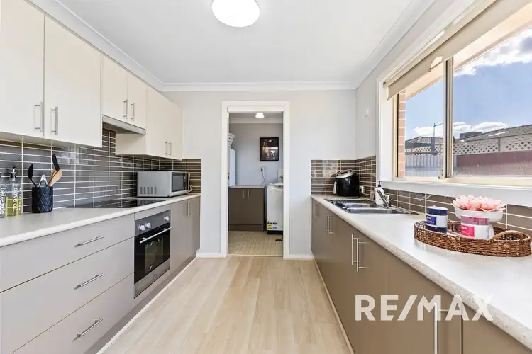 Fifth view of Homely flat listing, 2/108 Undurra Drive, Glenfield Park NSW 2650