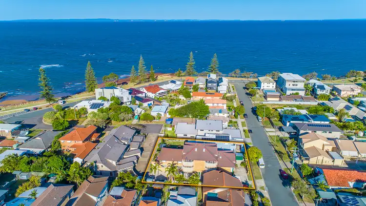 1/16 Murphy Street, Scarborough QLD 4020
