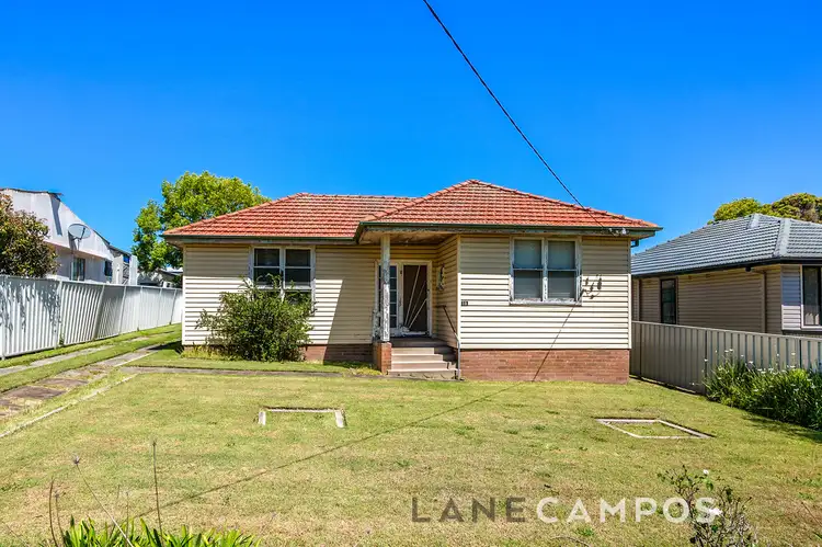 15 Libya Street, Shortland NSW 2307