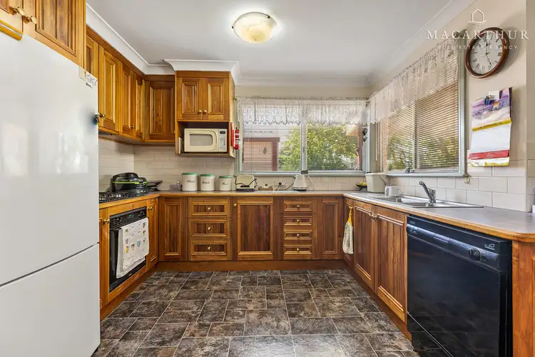 Sixth view of Homely house listing, 44 Kaldari Crescent, Glenfield Park NSW 2650