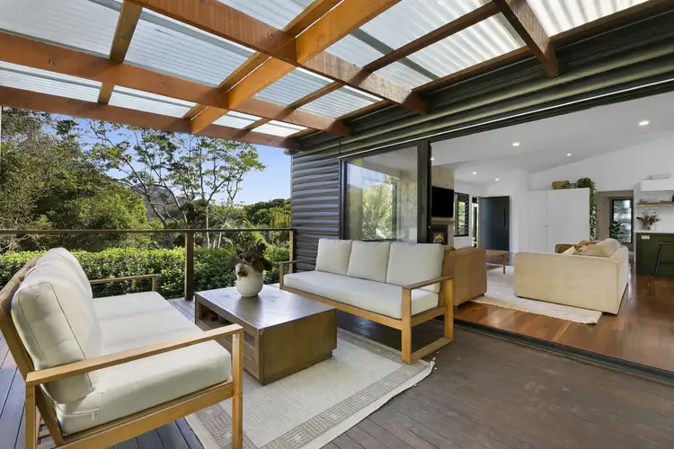 8 Yarra Court, Tallebudgera Valley QLD 4228