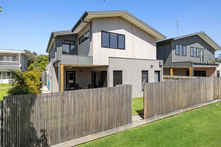 2/78 Fischer Street, Torquay VIC 3228