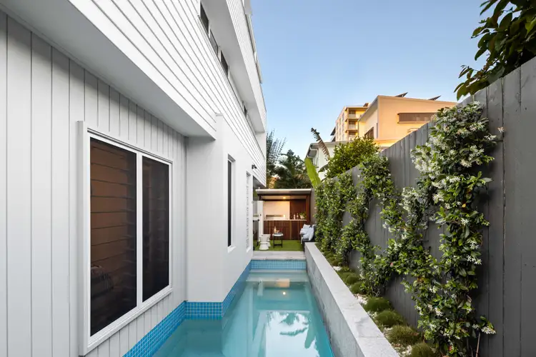 Sixth view of Homely house listing, 5/12 Twenty Fourth Avenue, Palm Beach QLD 4221