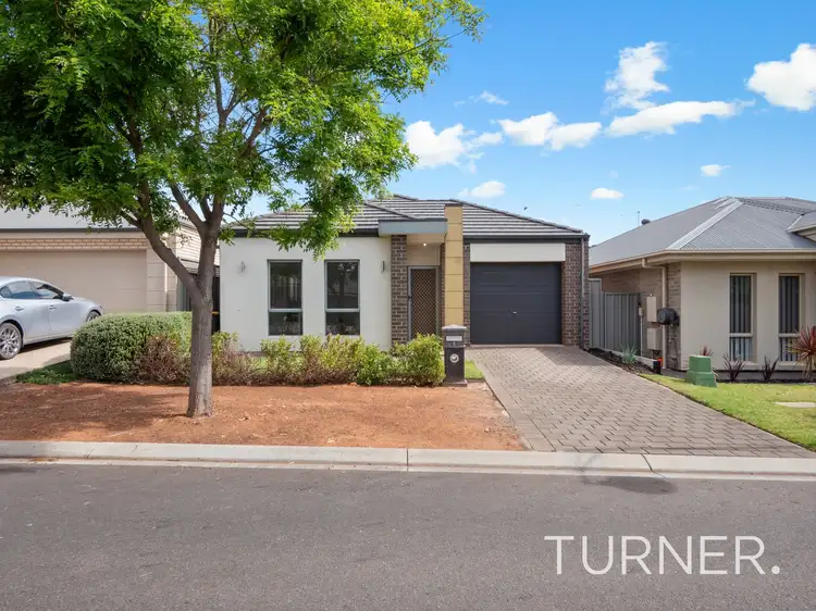8 Darling Street, Evanston South SA 5116