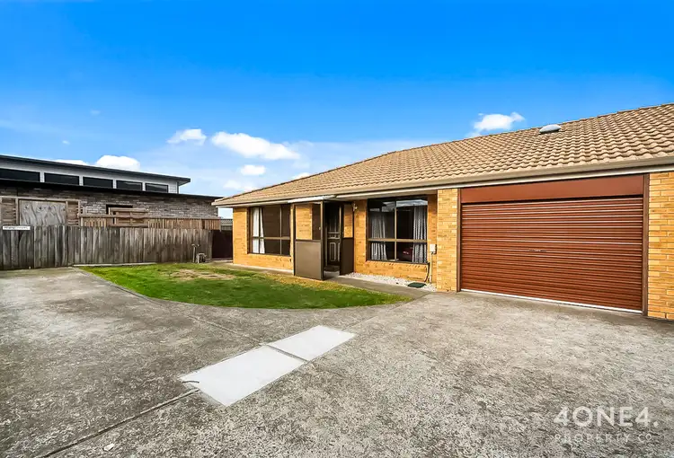 2/5 Philip Avenue, Montrose TAS 7010