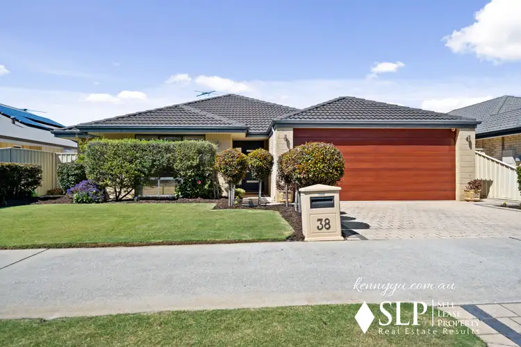38 Conference Green, Madeley WA 6065